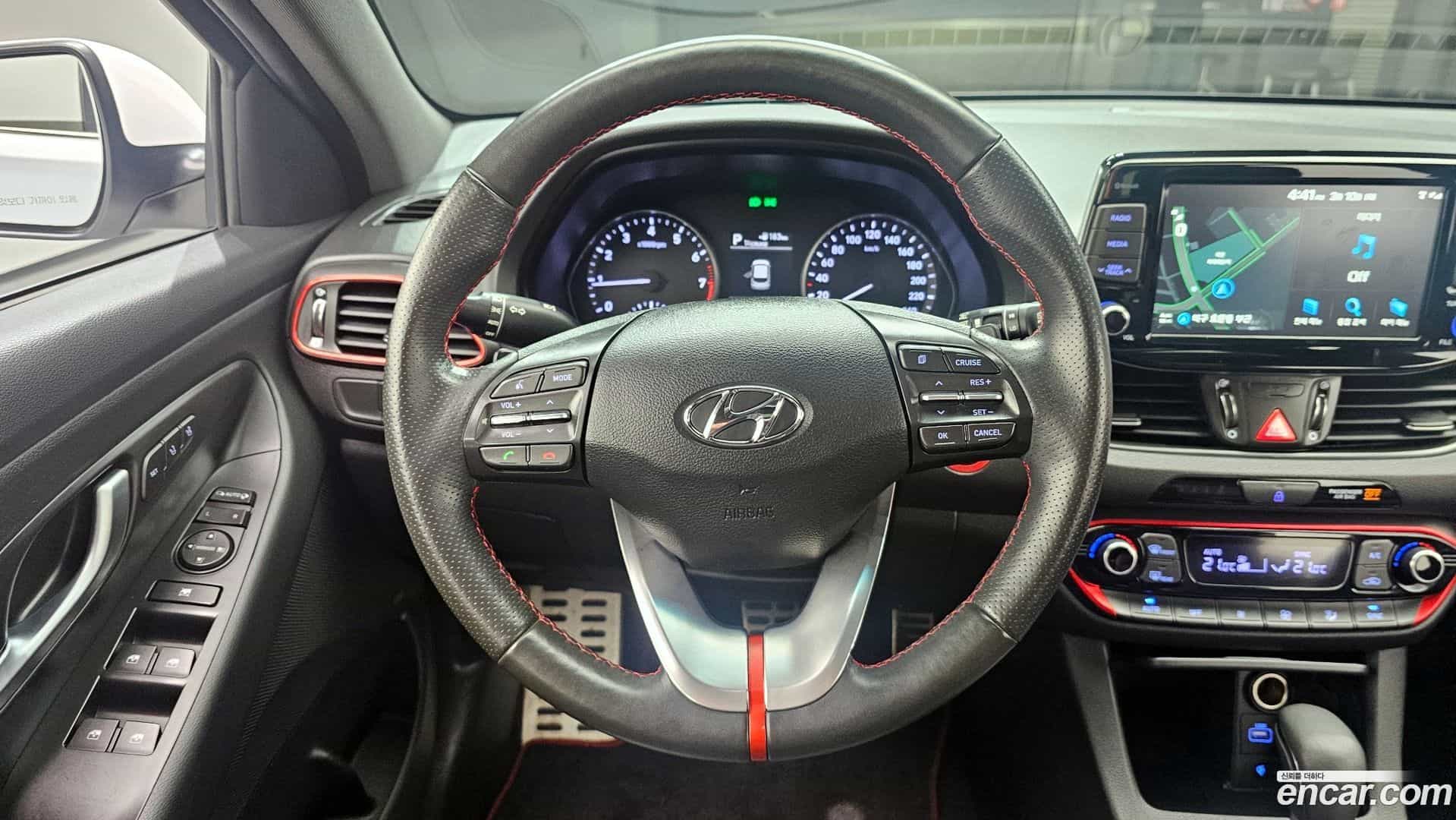 i30 Hyundai 2017.2-OPTION-017