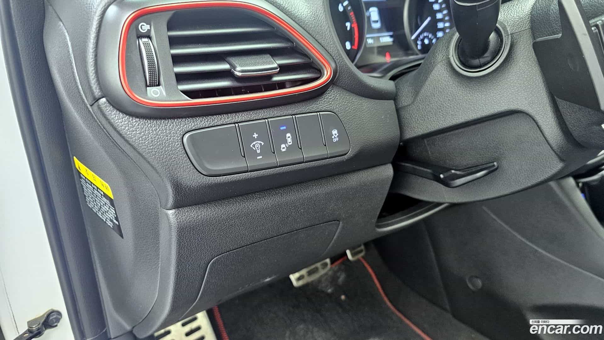 i30 Hyundai 2017.2-OPTION-020