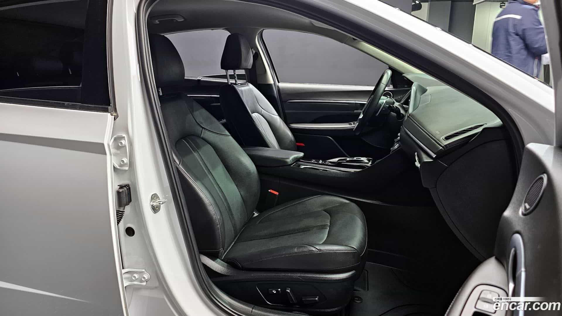 Sonata Hyundai 2022.6-INNER-010