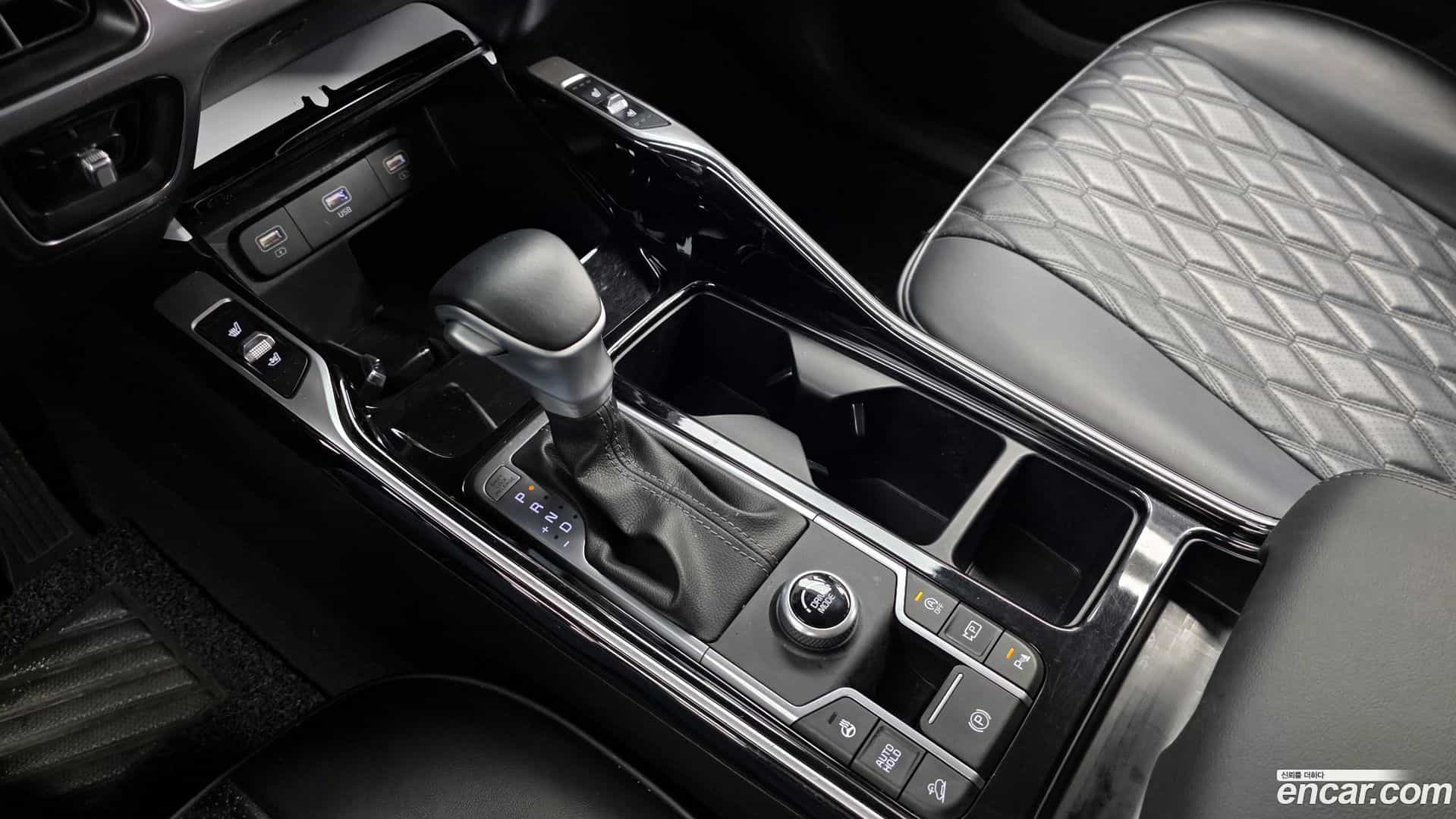 Sorento Kia 2022.0-INNER-009