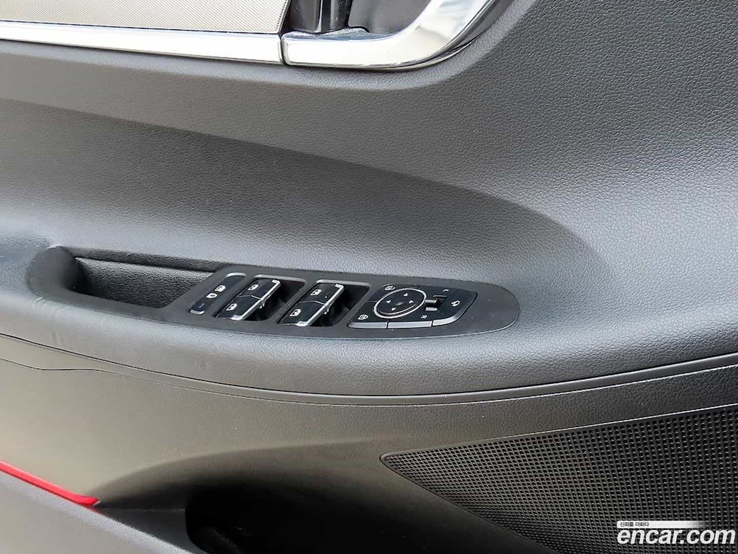 Grandeur Hyundai 2022.3-OPTION-015