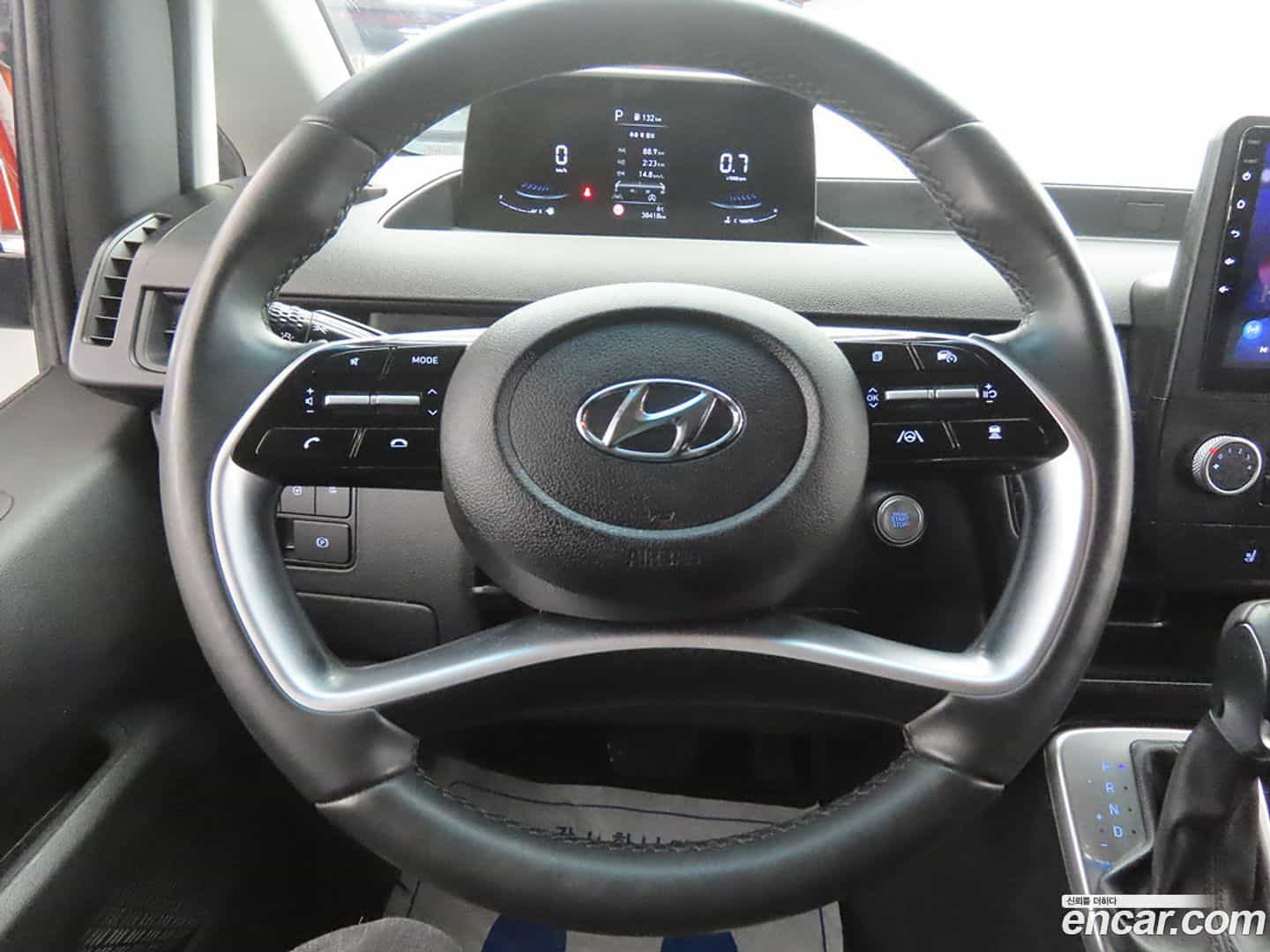 Staria Hyundai 2023.10-INNER-007