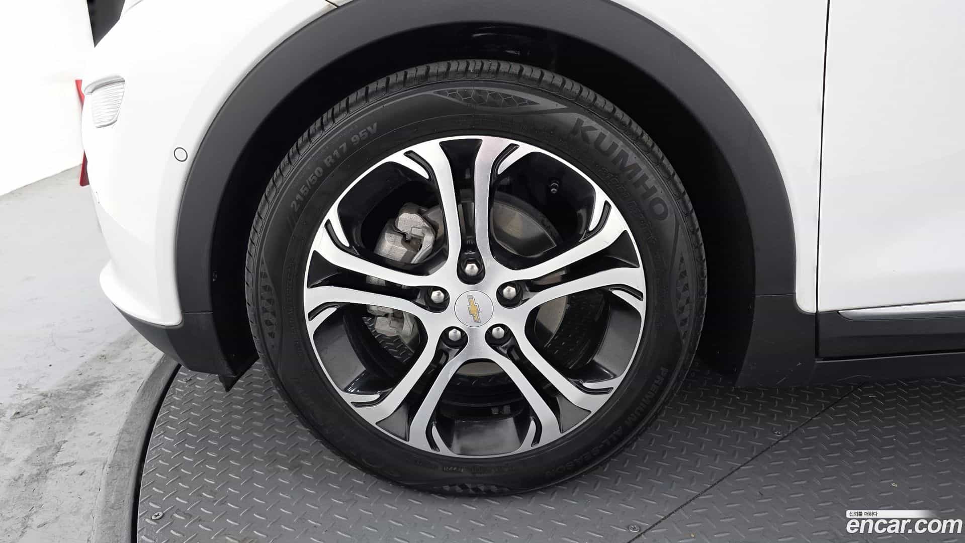 Bolt EV Chevrolet 2021.4-OUTER-005