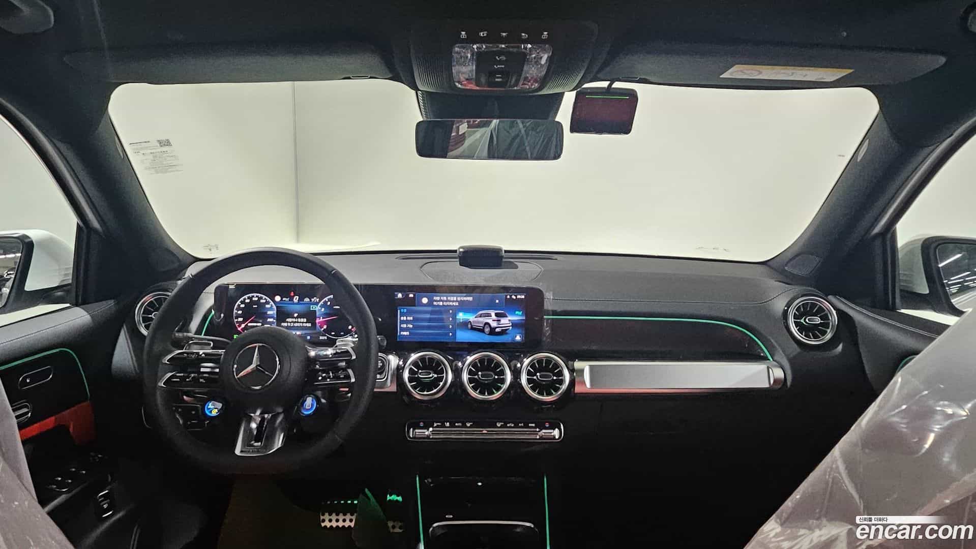 GLB-Class Mercedes-Benz 2025.7-OPTION-021