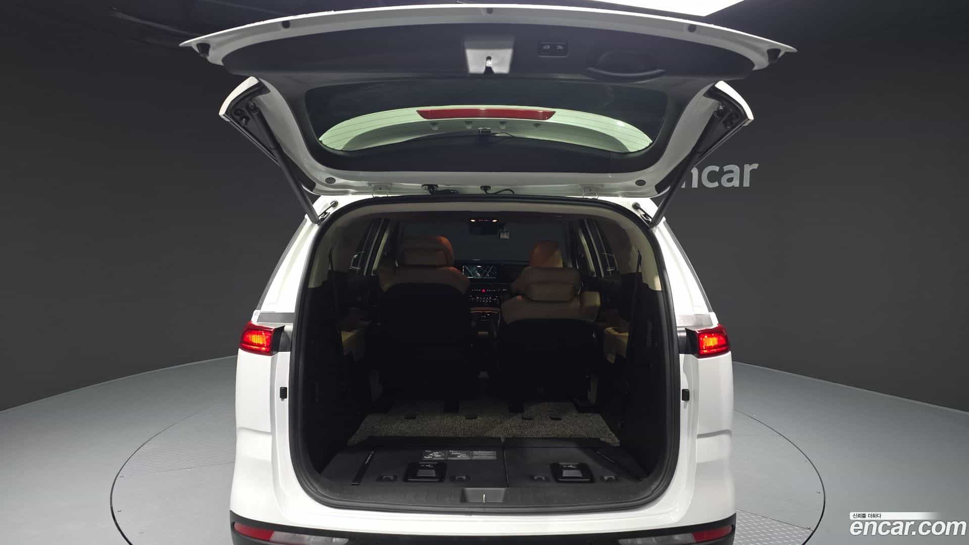 Canival Kia 2020.9-OPTION-024