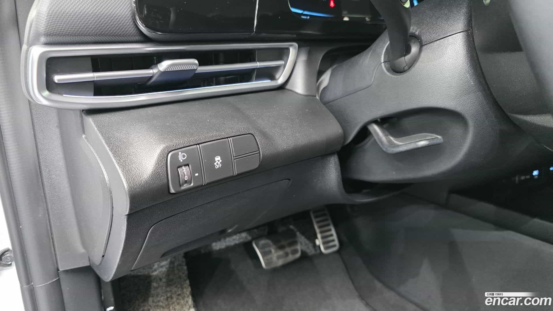 AVANTE Hyundai 2023.6-OPTION-017