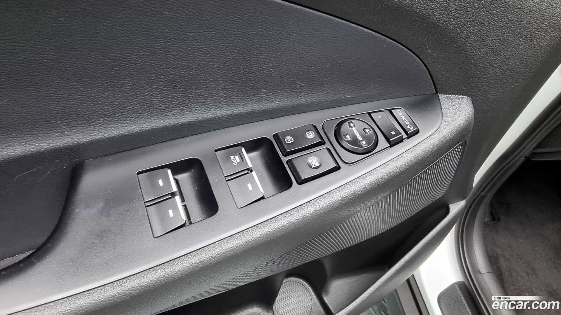 Tucson Hyundai 2018.7-OPTION-022