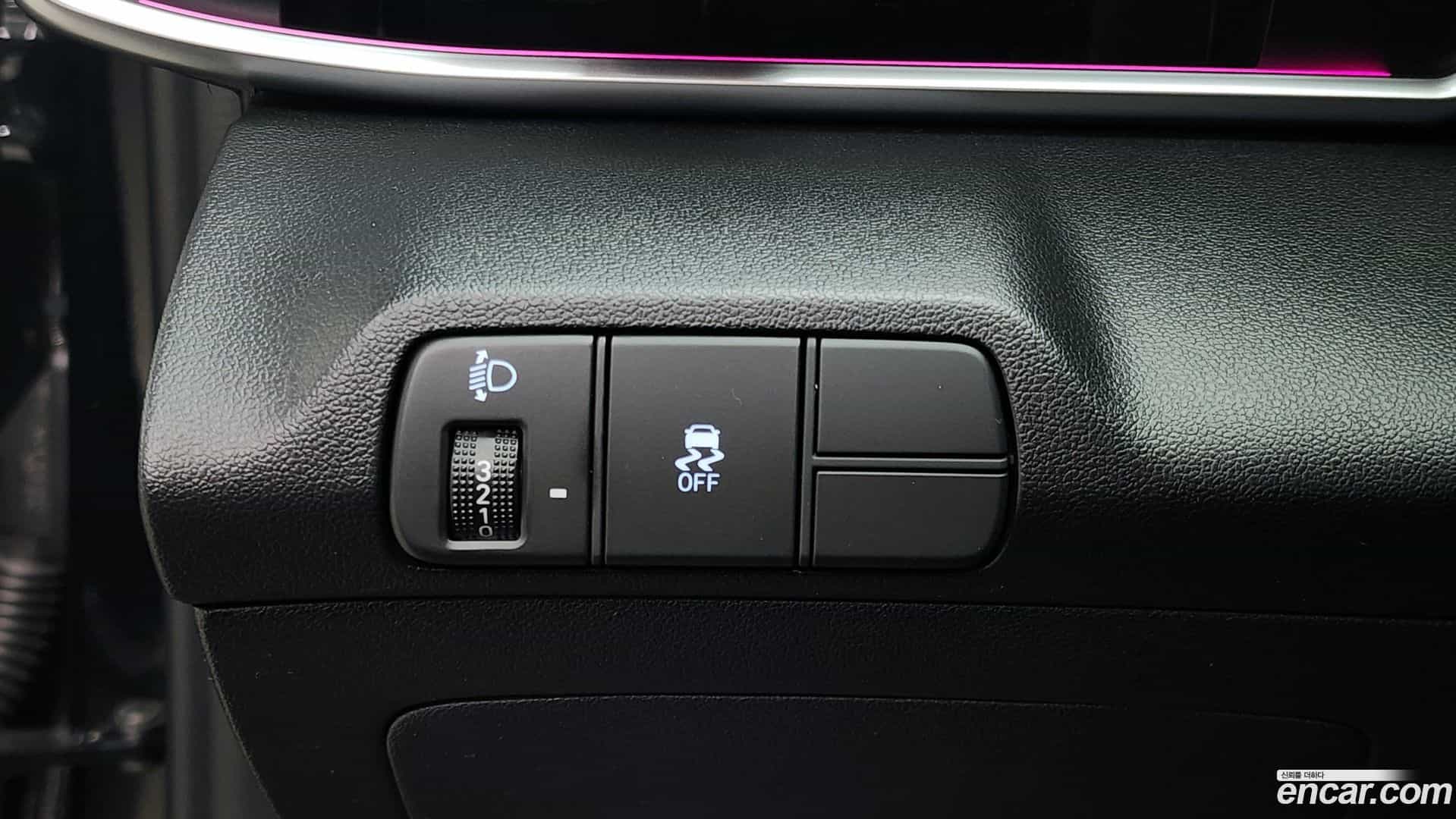 AVANTE Hyundai 2023.8-OPTION-018