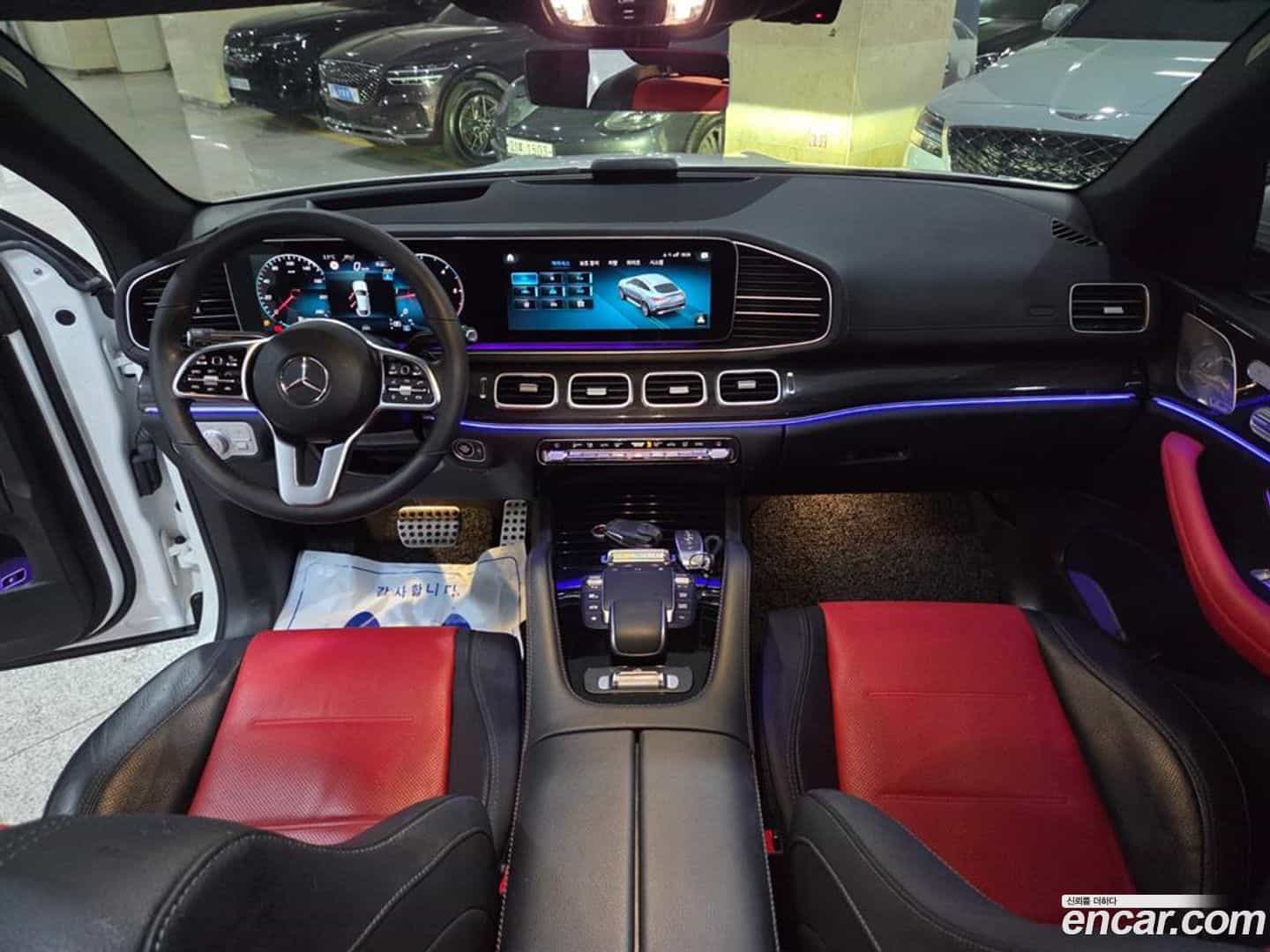 GLE-Class Mercedes-Benz 2023.2-INNER-008