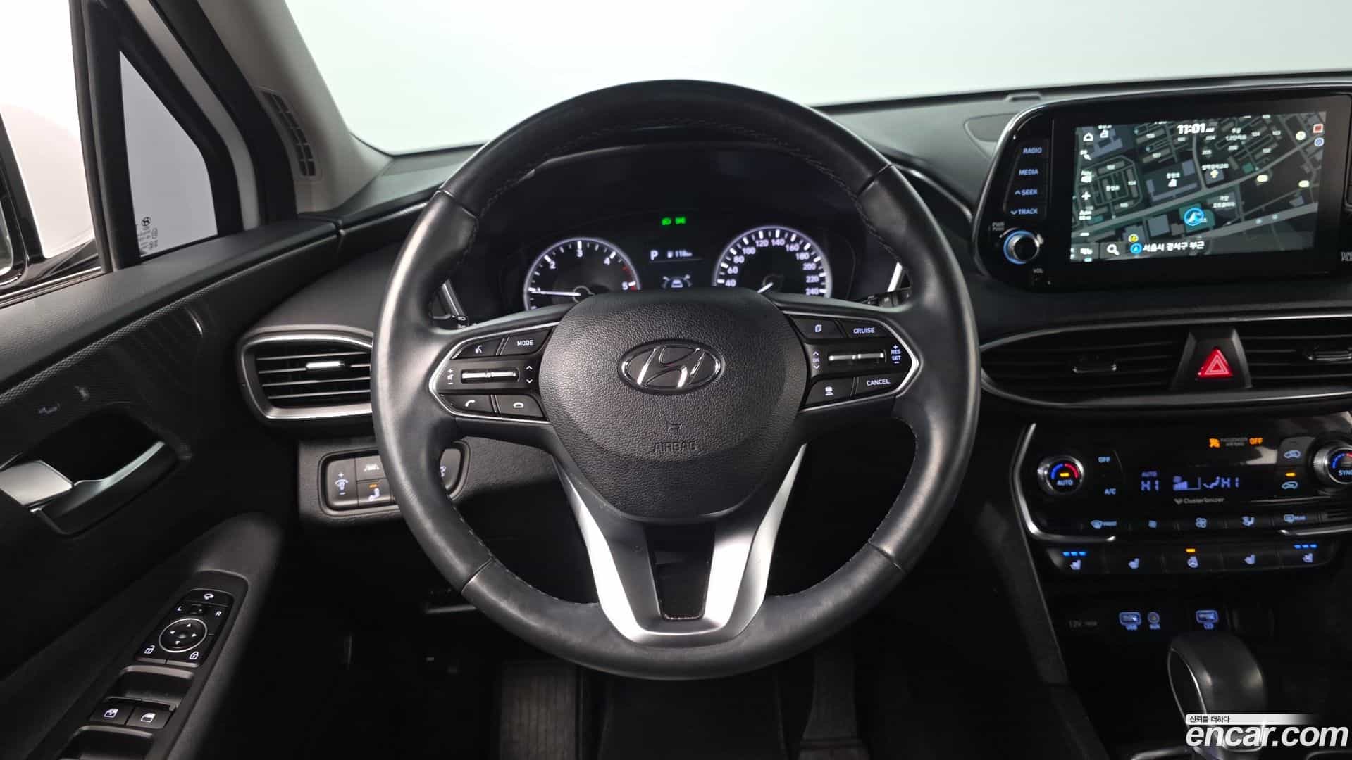 Santafe Hyundai 2018.6-OPTION-017