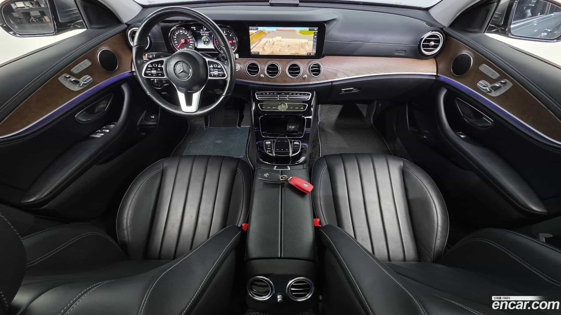 E-Class Mercedes-Benz 2019.4-INNER-007