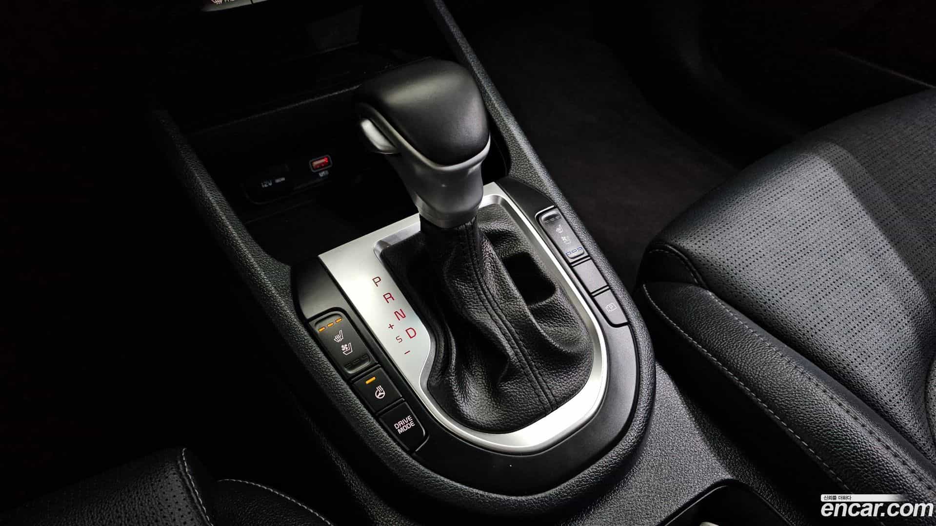 K3 Kia 2022.0-INNER-009