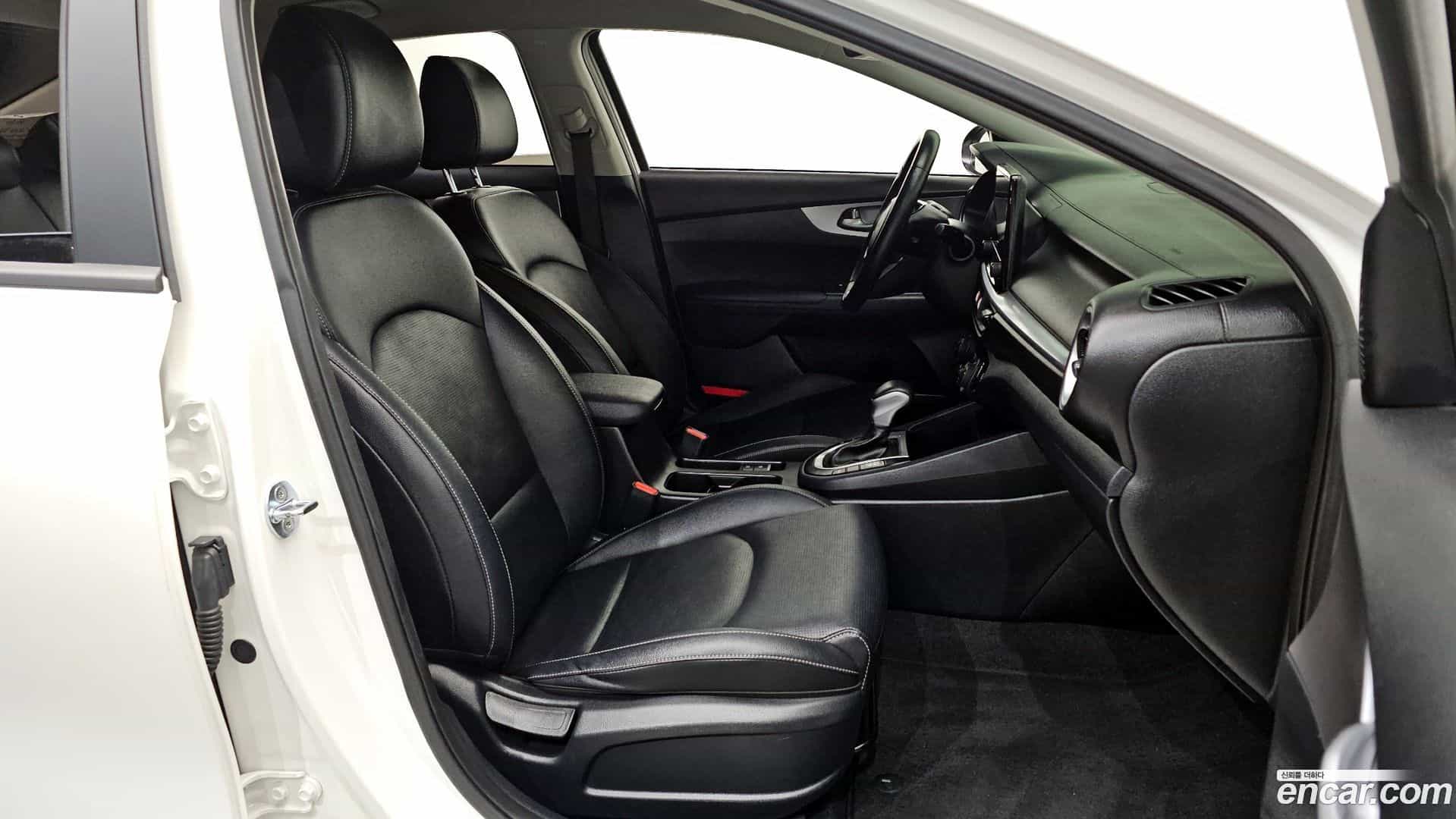 K3 Kia 2022.0-OPTION-016