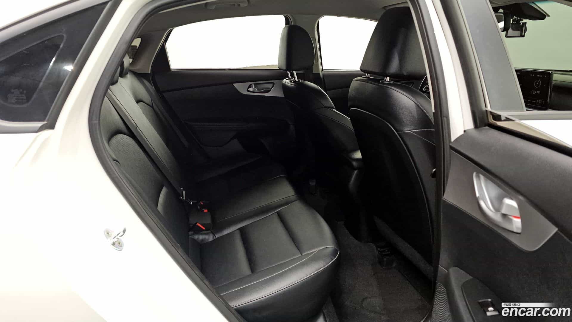 K3 Kia 2022.0-OPTION-017