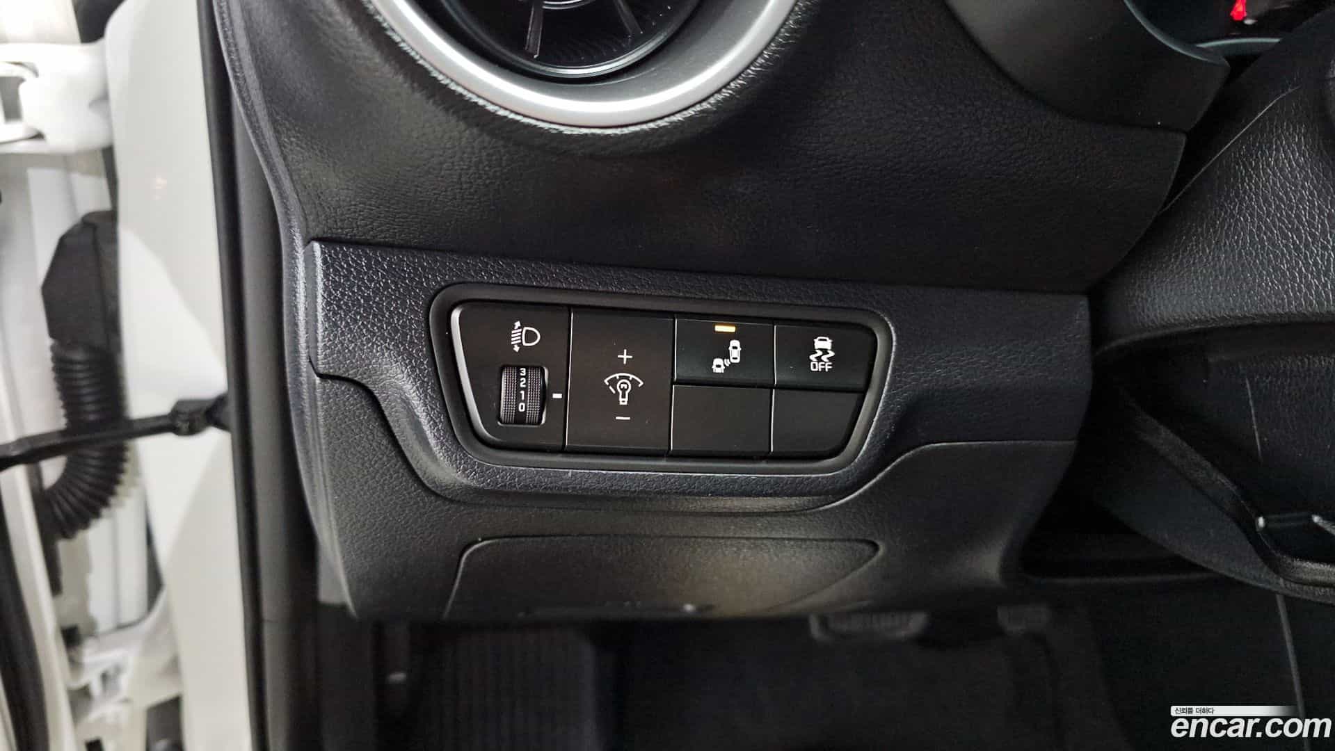 K3 Kia 2022.0-OPTION-019