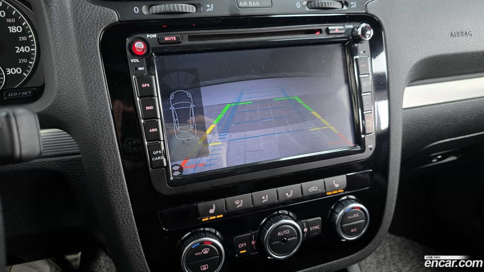 Scirocco Volkswagen 2013.3-OPTION-019