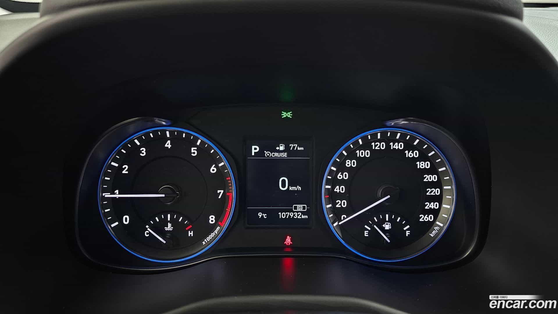 Kona Hyundai 2017.10-INNER-008