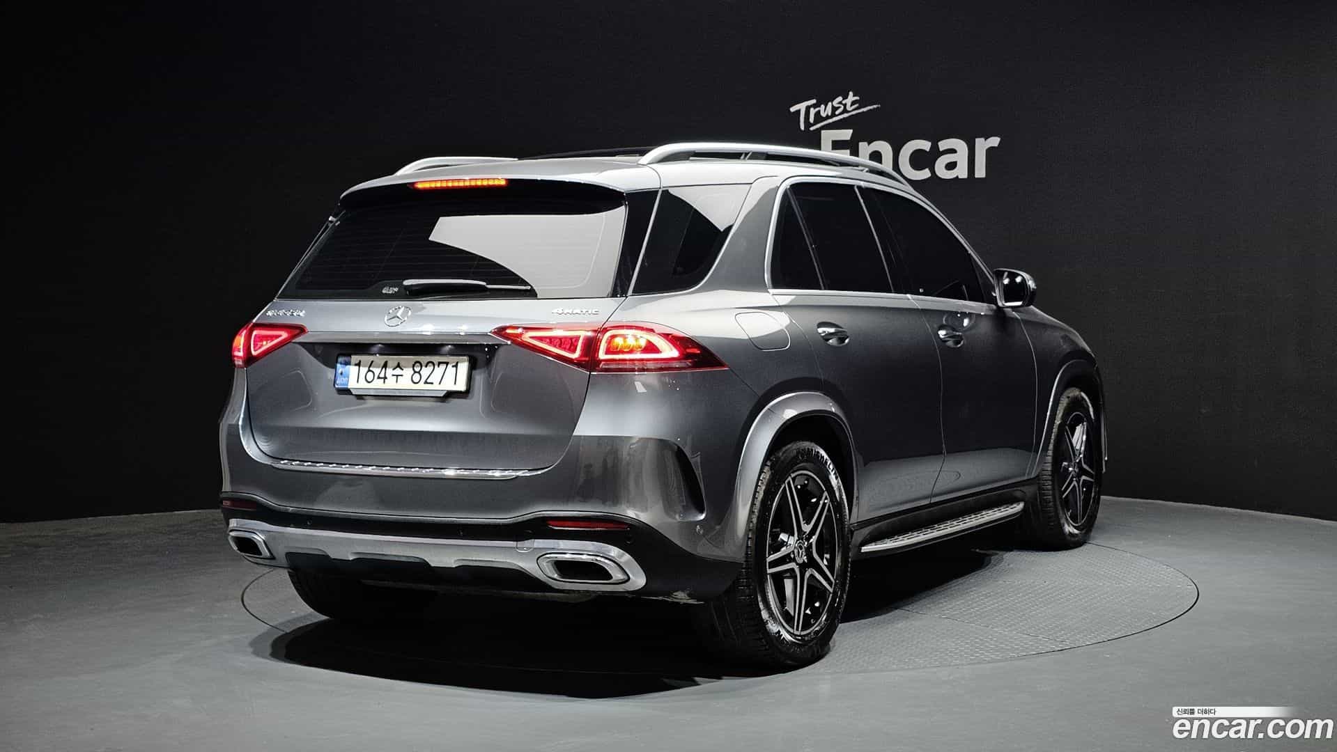 GLE-Class Mercedes-Benz 2021.3-OUTER-002