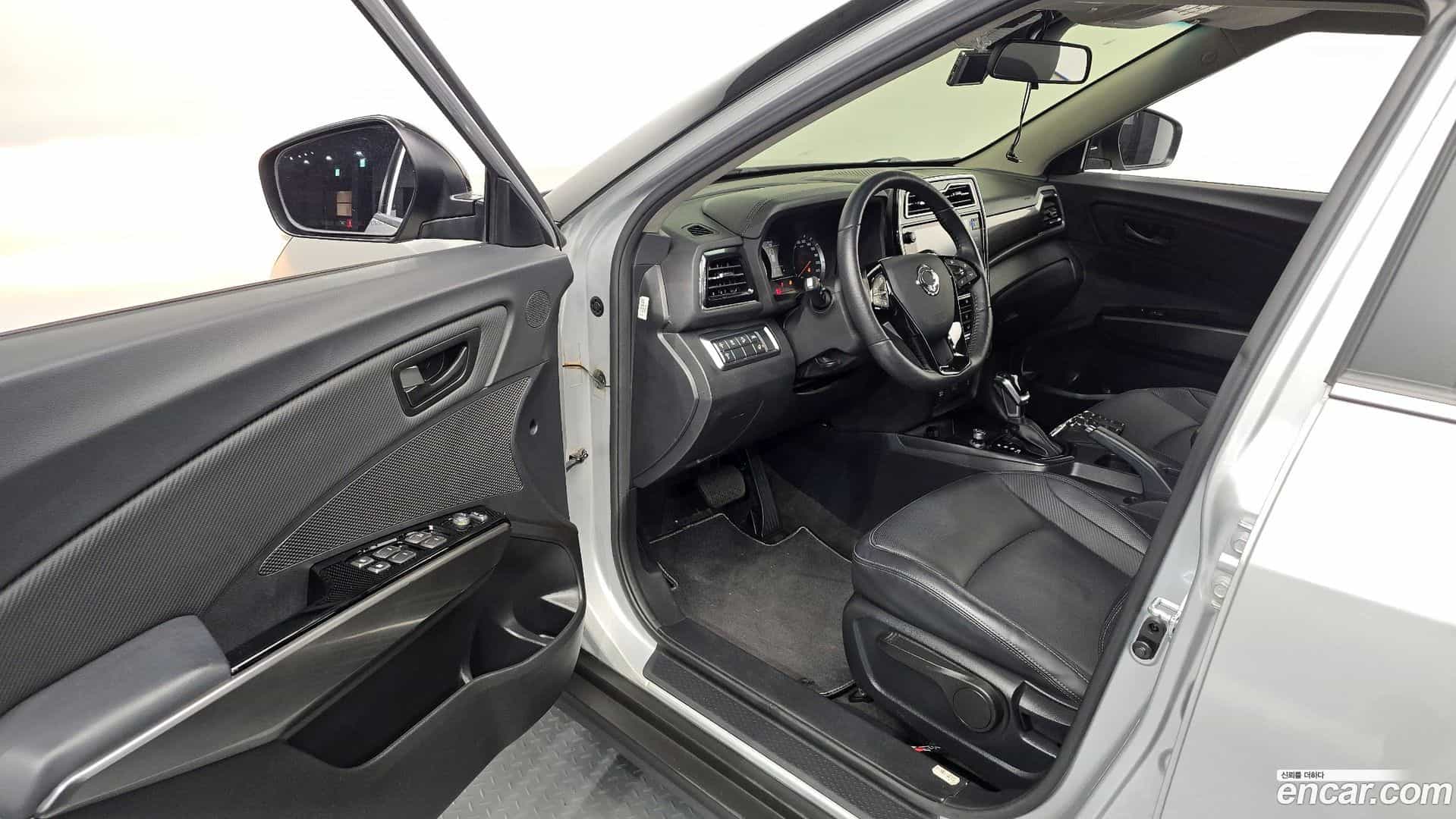 TIBOLI KG Mobility 2020.4-INNER-010