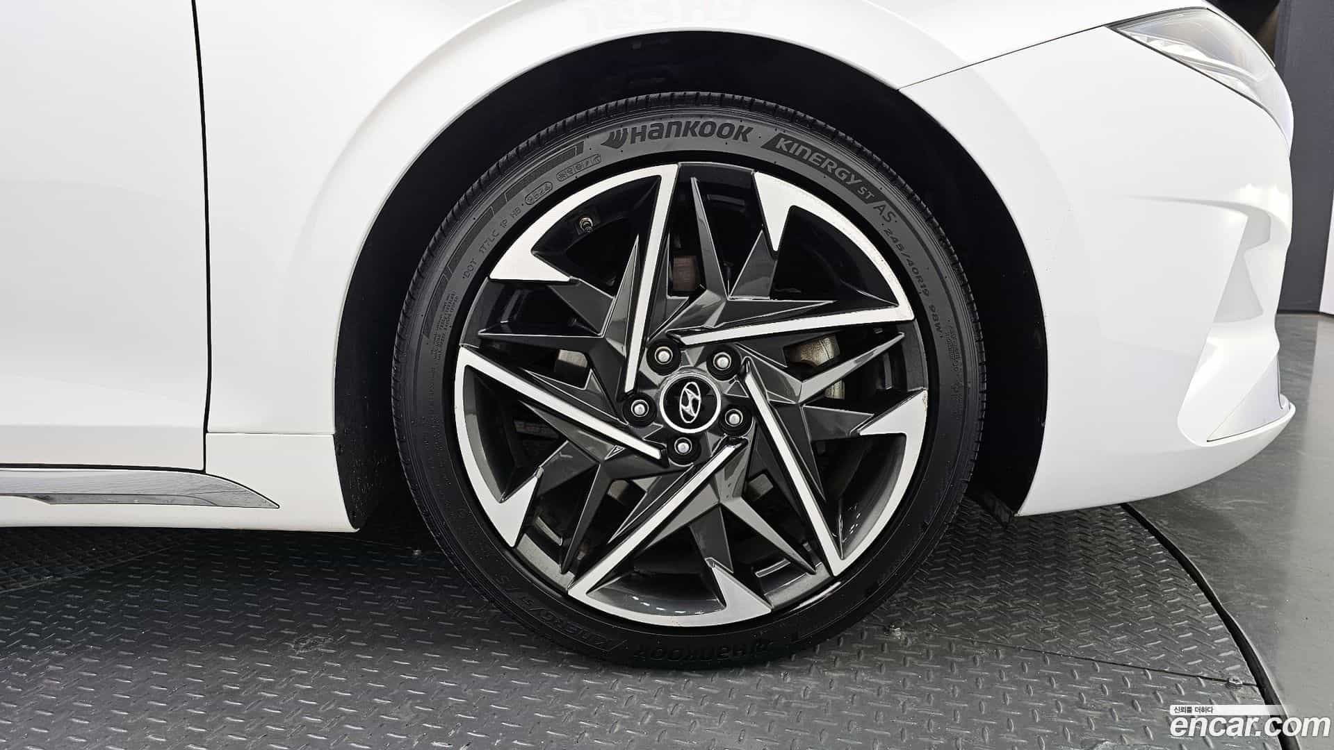 Grandeur Hyundai 2021.1-OUTER-005