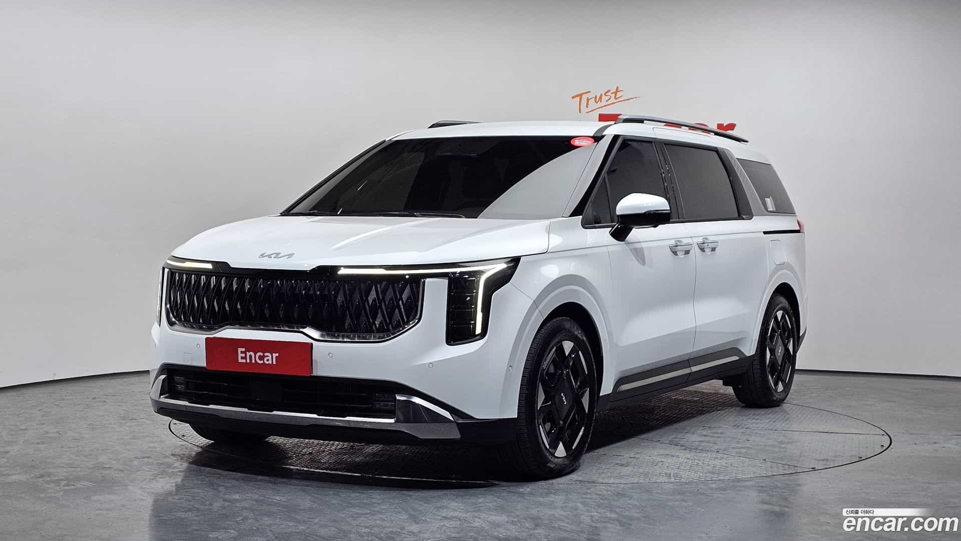 Canival Kia 2025.5-OUTER-001