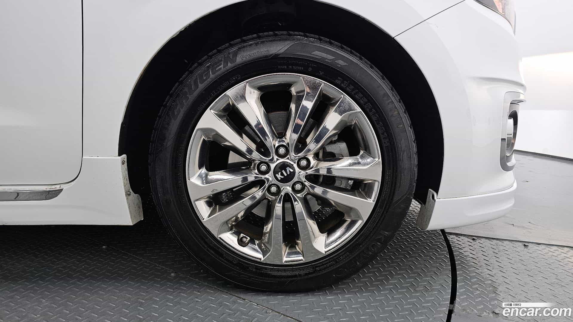 Canival Kia 2015.9-OUTER-005