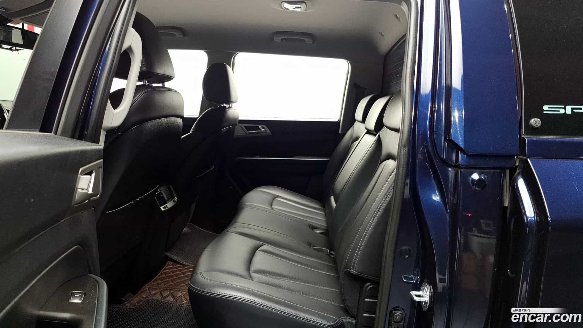 Rexton KG Mobility 2019.3-OPTION-016