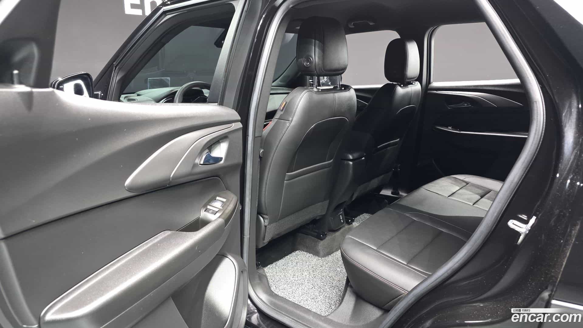 Trailblazer Chevrolet 2022.6-OPTION-016