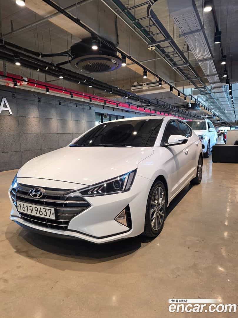 AVANTE Hyundai 2020.0-OUTER-002