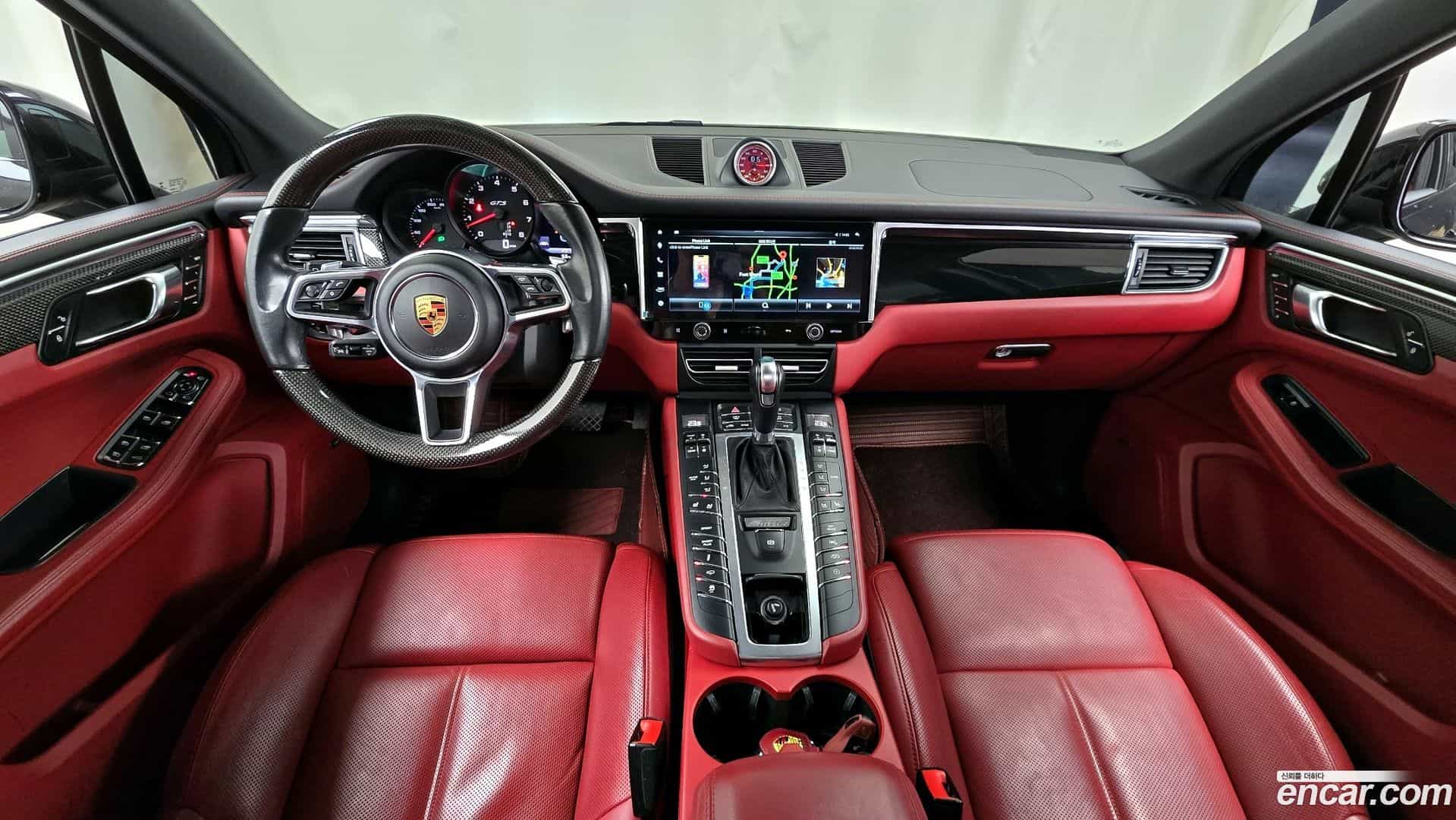 Macan Porsche 2018.7-INNER-007