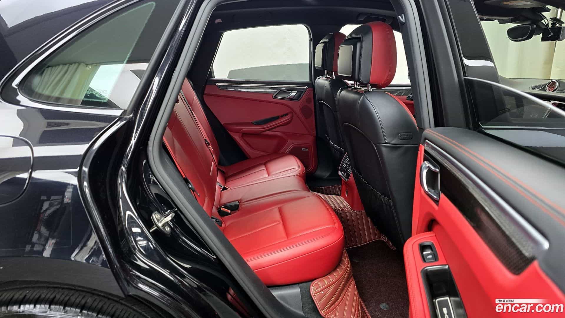 Macan Porsche 2018.7-OPTION-015