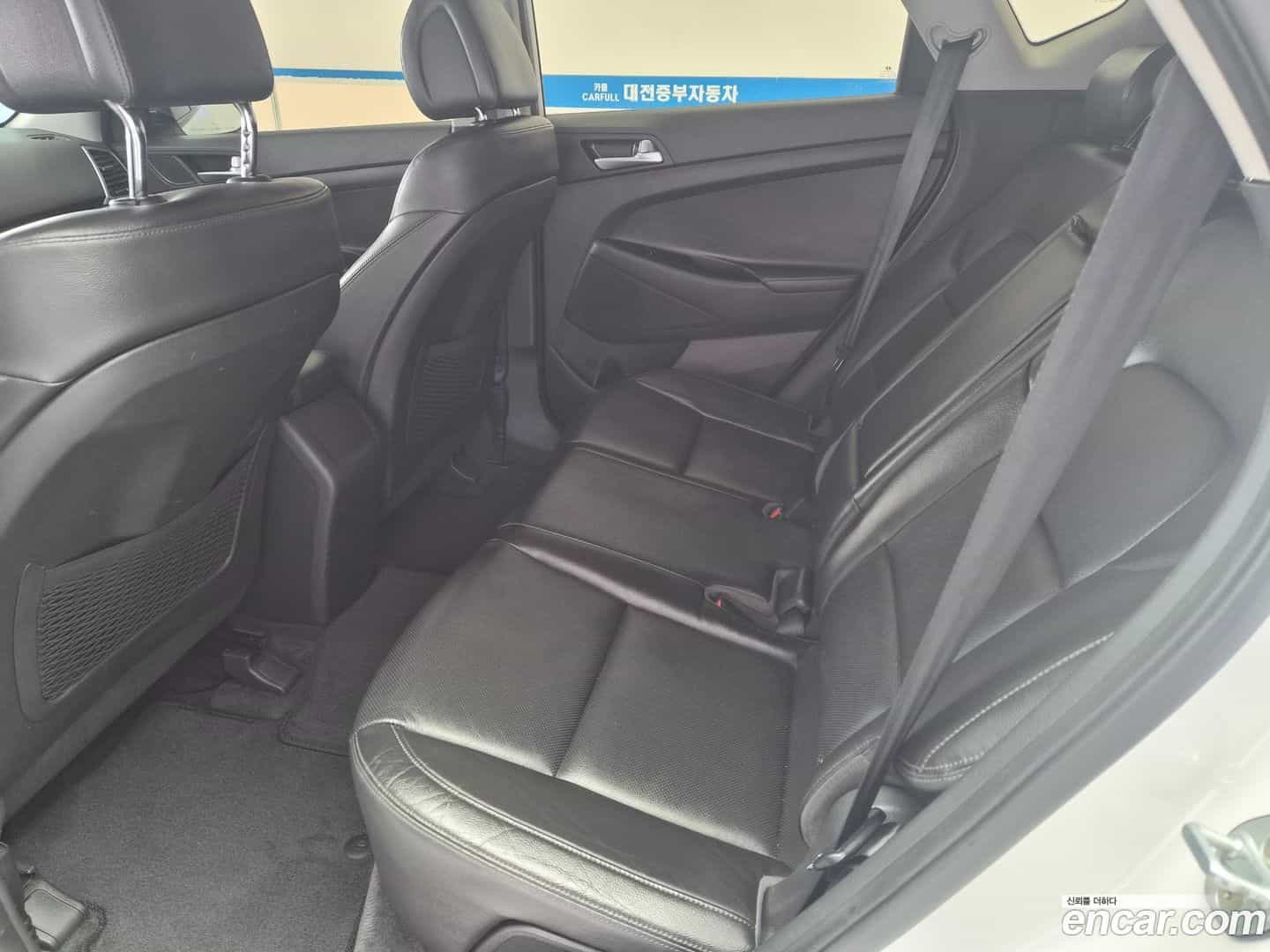 Tucson Hyundai 2017.5-OPTION-016