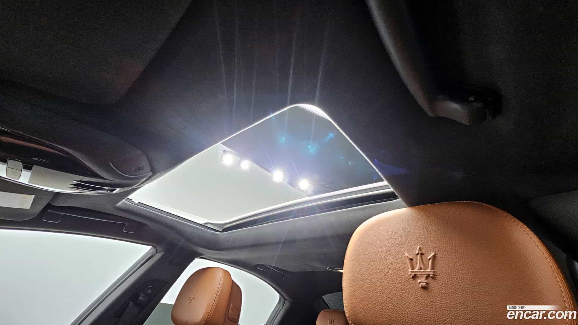 Ghibli Maserati 2020.11-OPTION-022