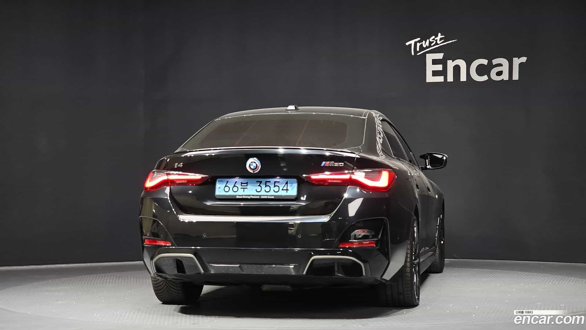 i4 BMW 2022.10-OUTER-004