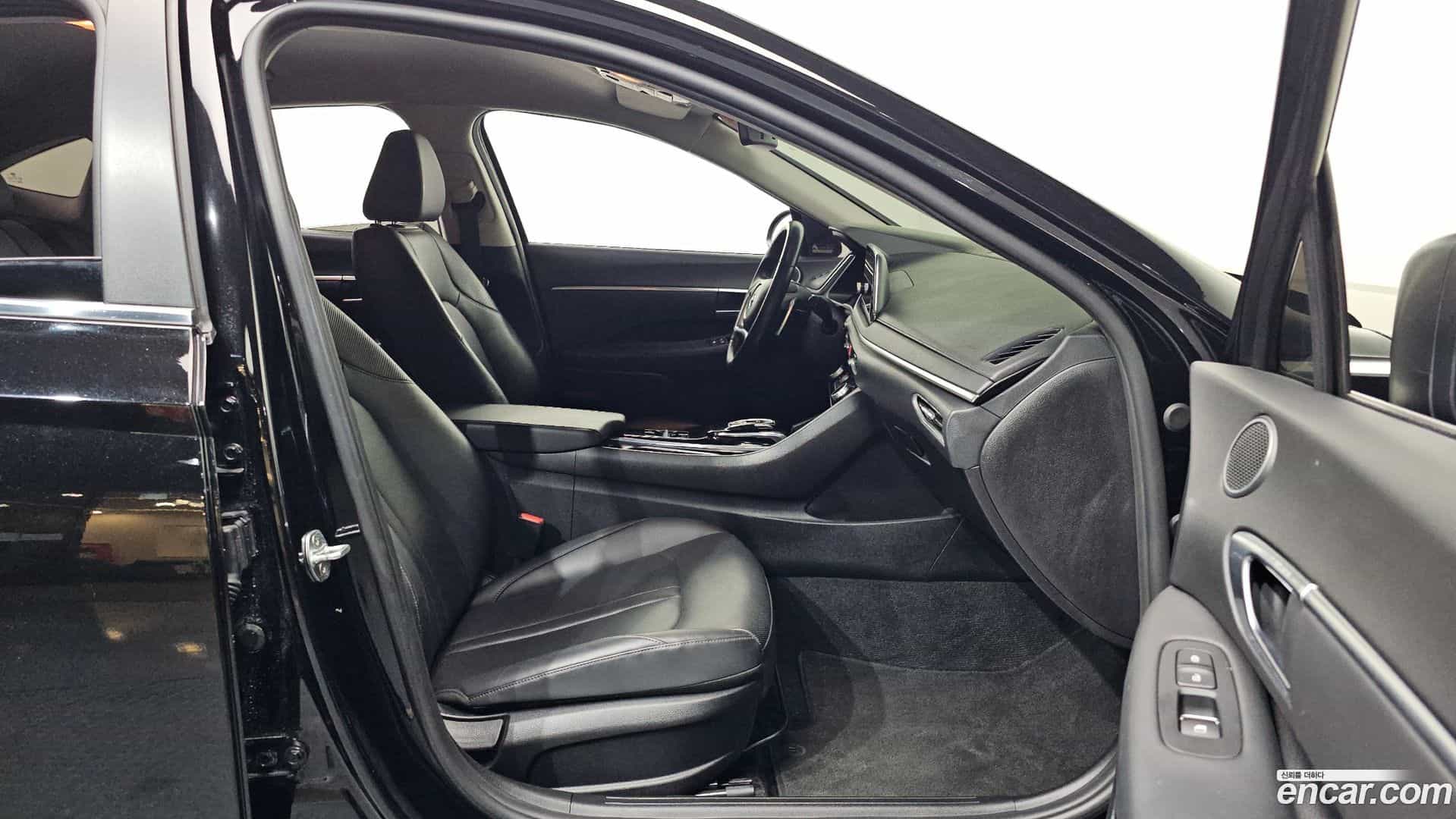 Sonata Hyundai 2021.1-OPTION-015