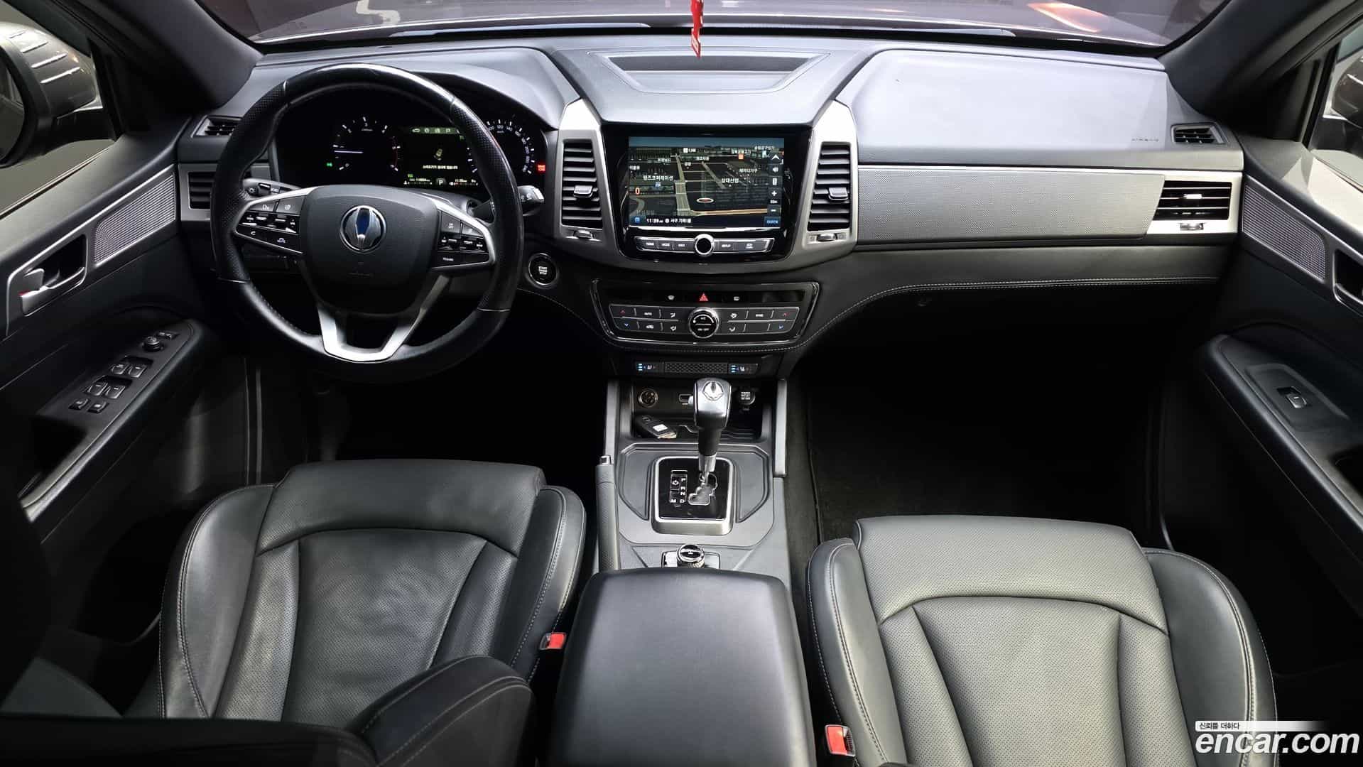 Rexton KG Mobility 2019.4-INNER-007