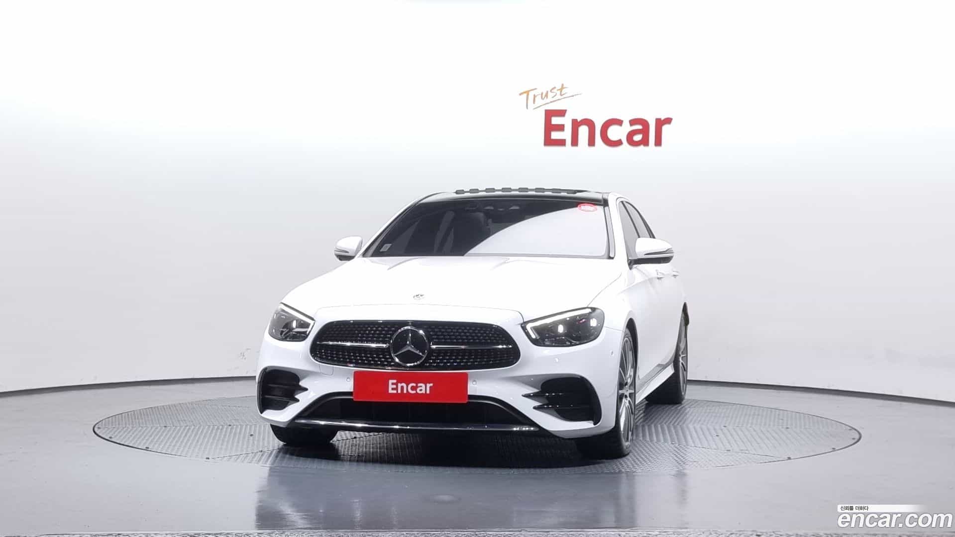 E-Class Mercedes-Benz 2021.6-OUTER-003