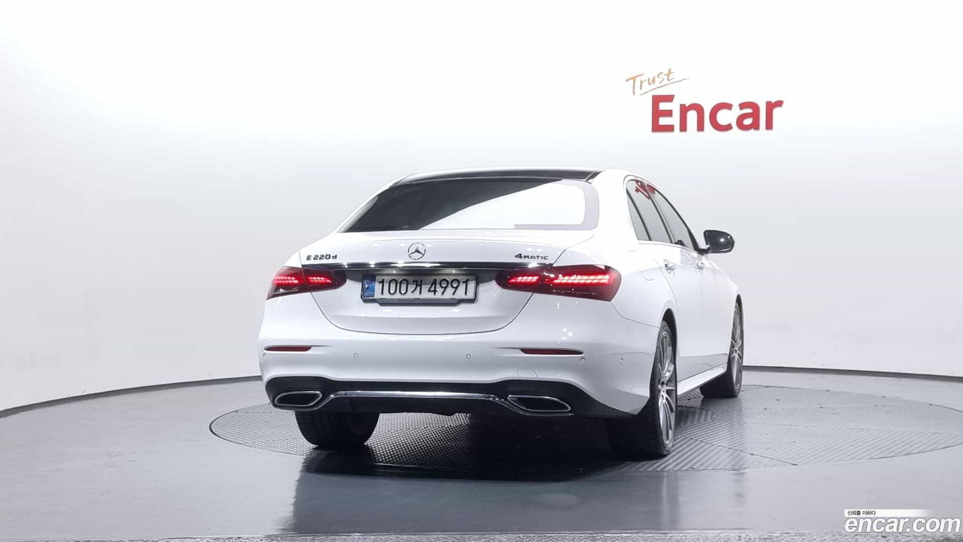 E-Class Mercedes-Benz 2021.6-OUTER-004