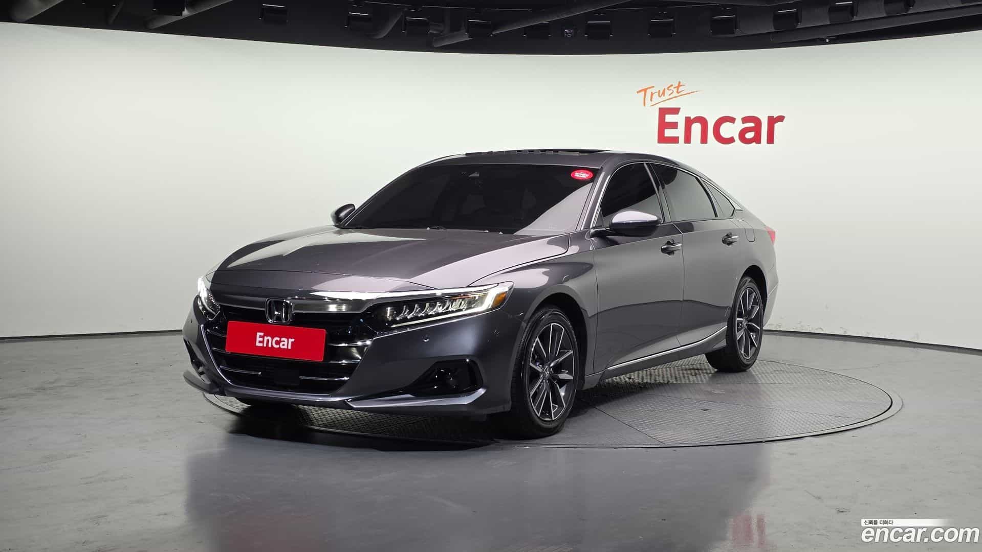 Accord Honda 2021.11-OUTER-001