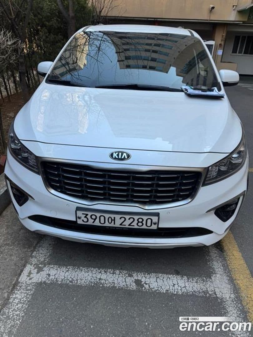 Main__Slider__Photo:Canival Kia 2018.7-0