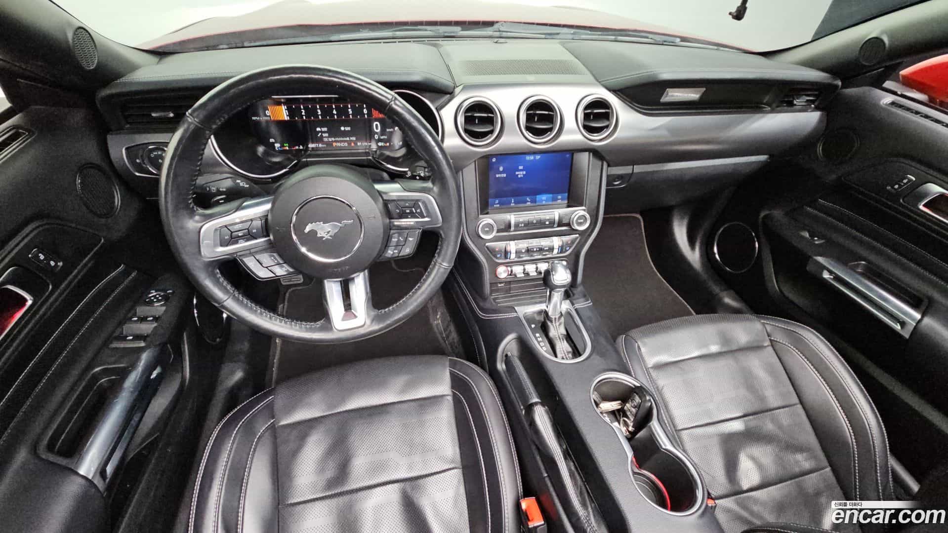 Mustang Ford 2022.5-INNER-007