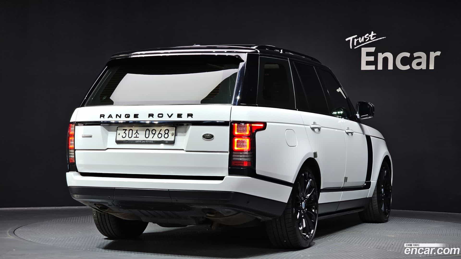 Range Rover Land Rover 2016.2-OUTER-002