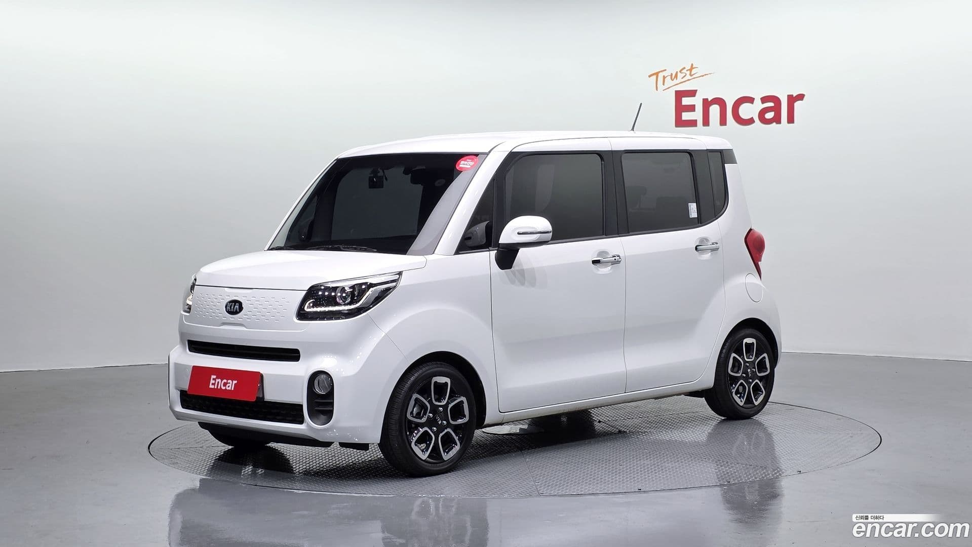 Main__Slider__Photo:RAY Kia 2019.7-0