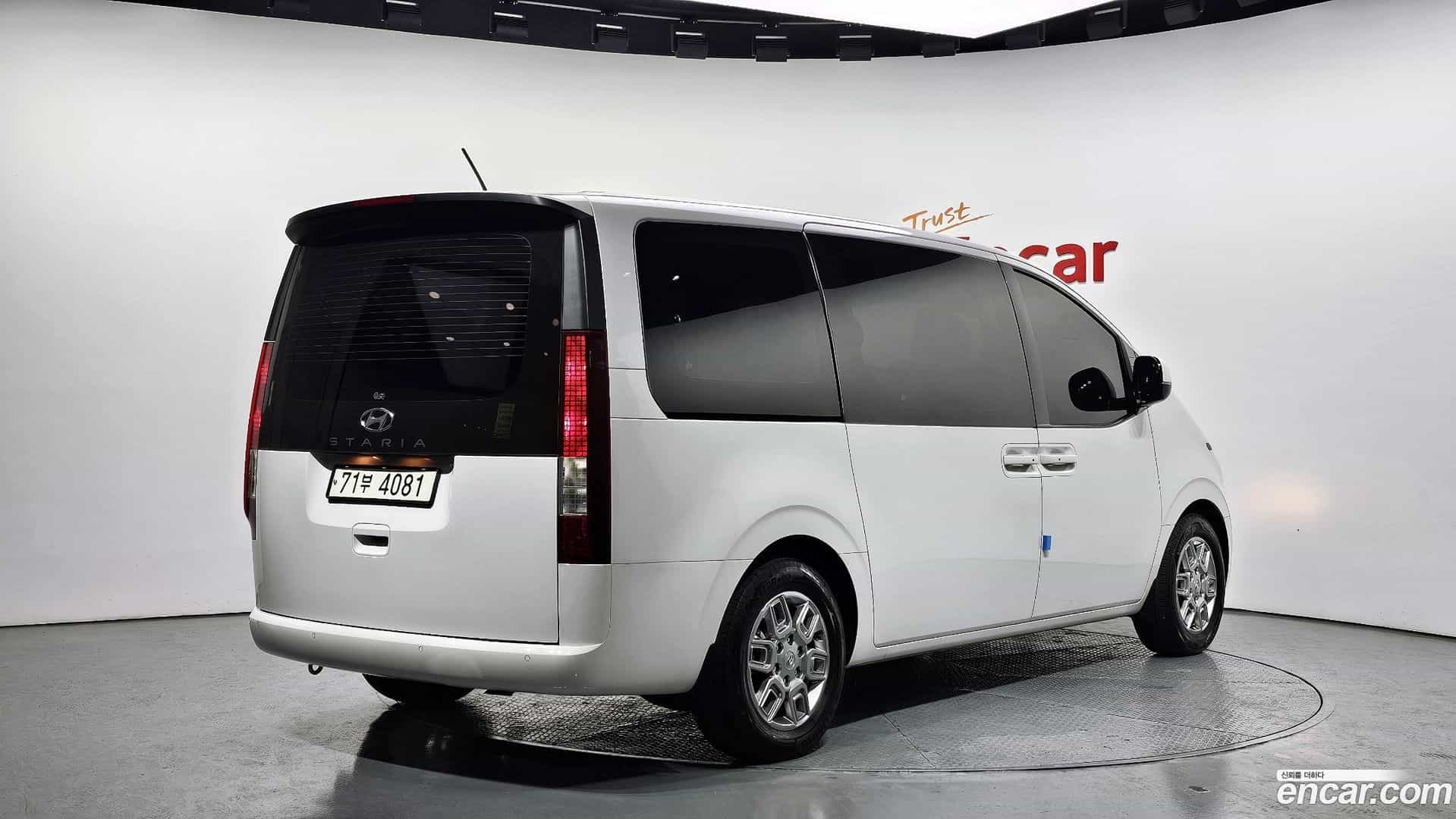 Staria Hyundai 2021.7-OUTER-002