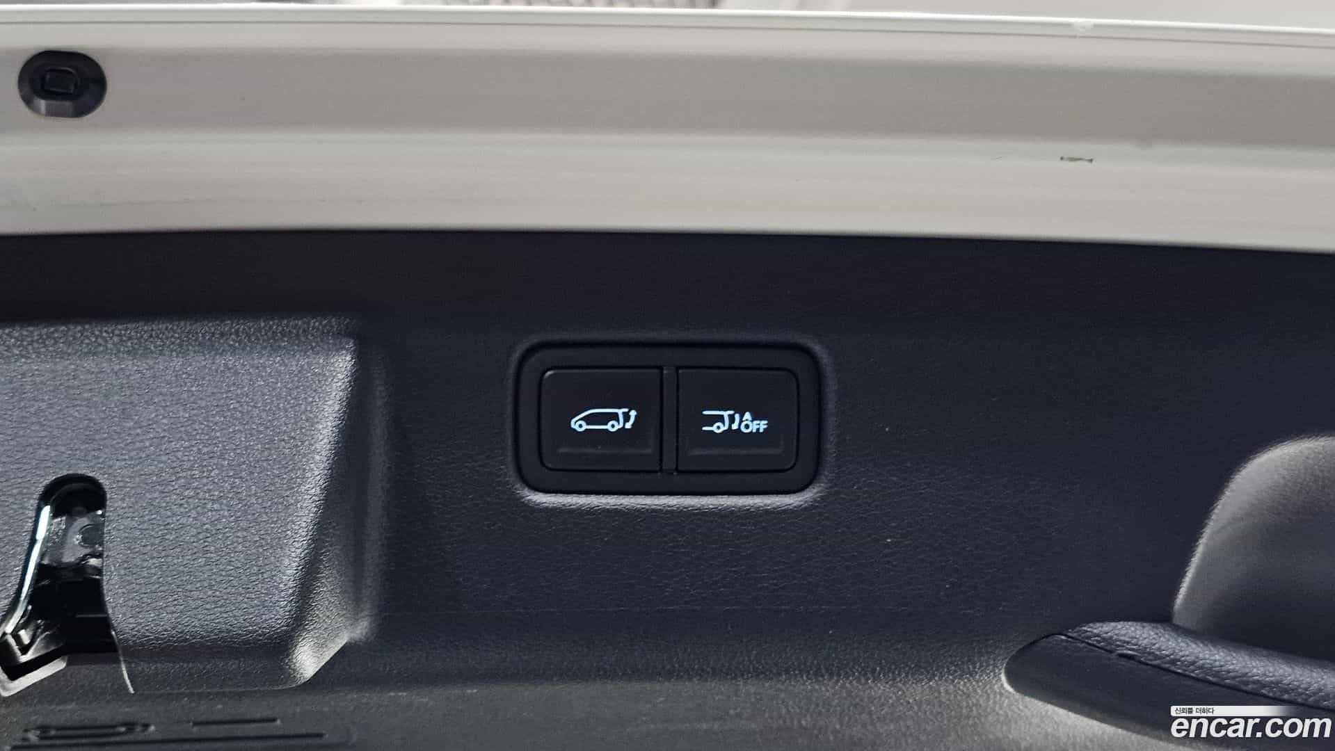 Staria Hyundai 2021.7-OPTION-024