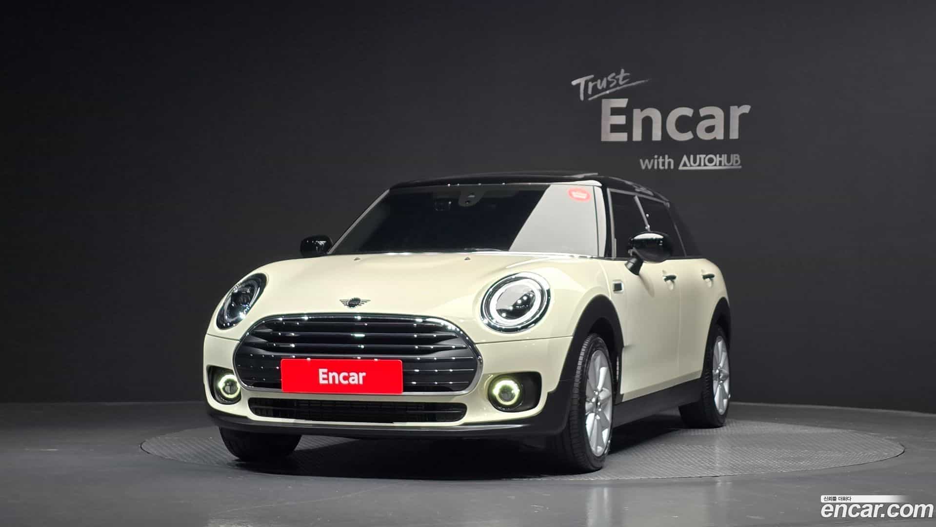 Clubman Mini 2021.10-OUTER-003