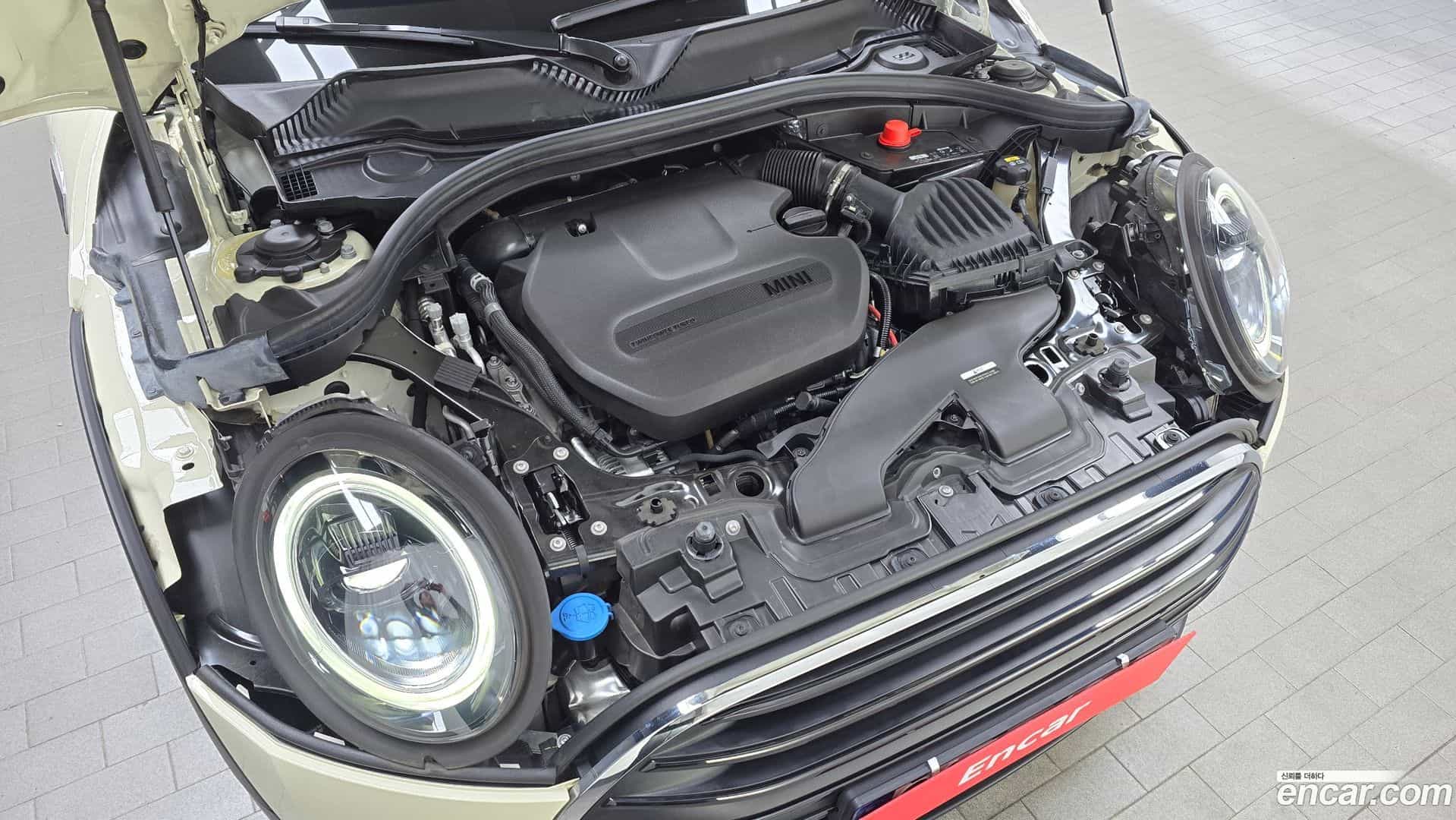 Clubman Mini 2021.10-INNER-006