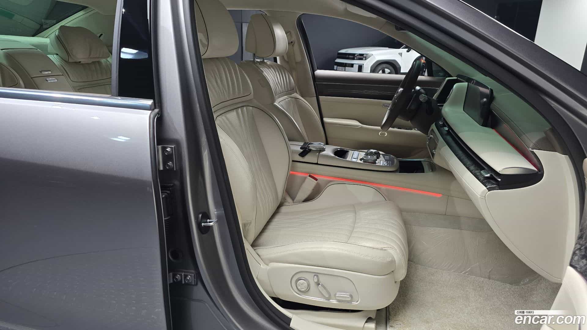G90 Genesis 2022.3-INNER-010