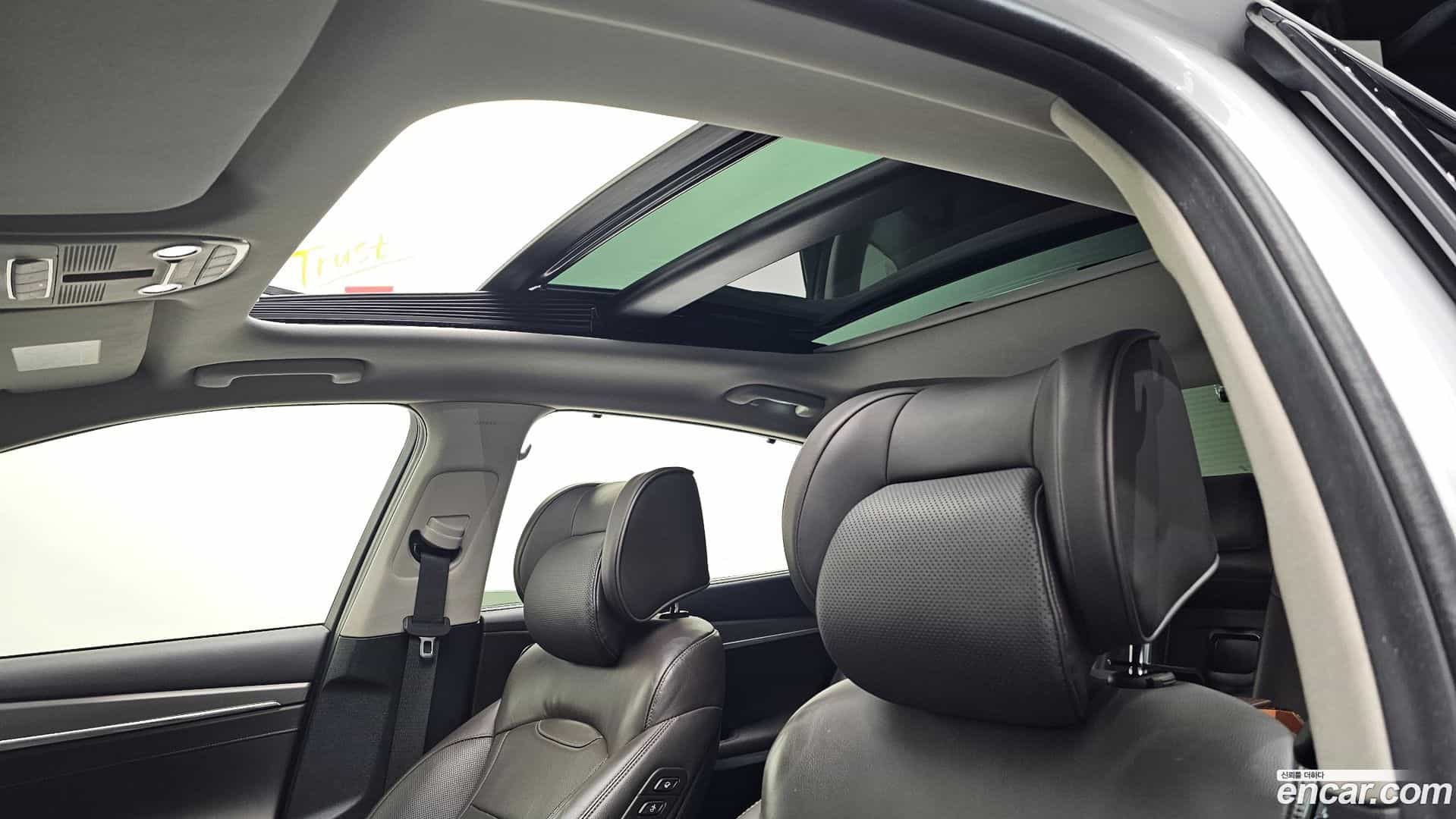 Grandeur Hyundai 2020.5-OPTION-023