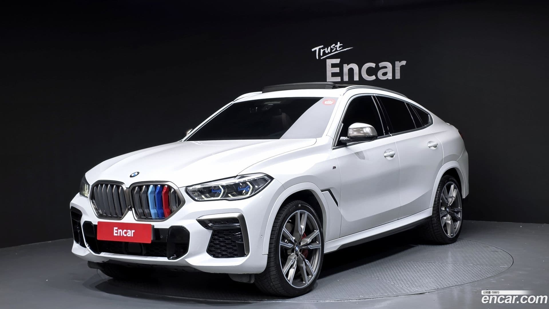 Main__Slider__Photo:X6 BMW 2022.1-0